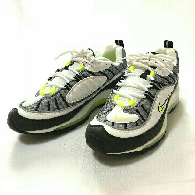 NIKE(ナイキ)のNIKE AIR MAX 98 メンズの靴/シューズ(スニーカー)の商品写真