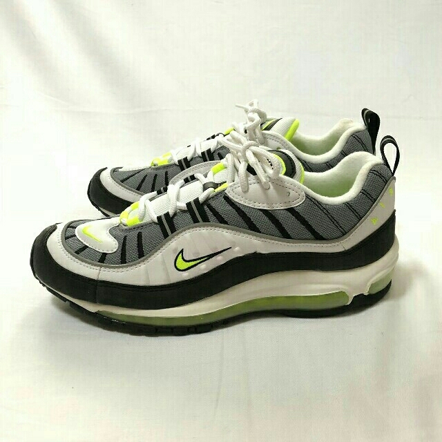 NIKE(ナイキ)のNIKE AIR MAX 98 メンズの靴/シューズ(スニーカー)の商品写真