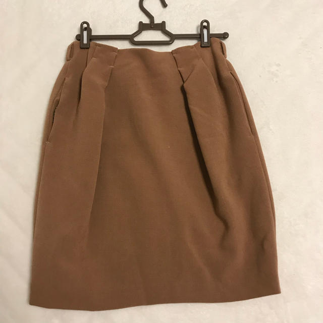 ViS(ヴィス)のｖｉｓ  ベージュスカート レディースのスカート(ひざ丈スカート)の商品写真