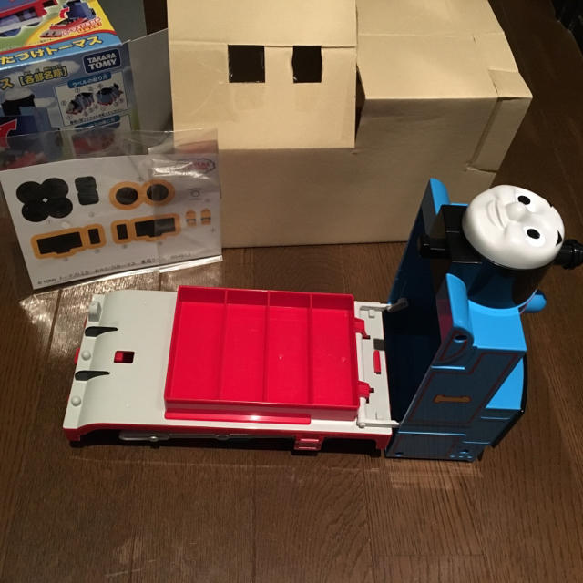 Takara Tomy(タカラトミー)のおかたづけトーマス キッズ/ベビー/マタニティのおもちゃ(電車のおもちゃ/車)の商品写真