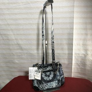 ブラウン×ピンク 未使用 TOKUKO トクコ 3連 ショルダーバッグ 正規品