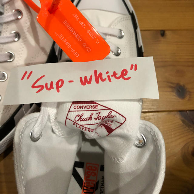 OFF-WHITE(オフホワイト)の新品 THE10 chuck70 OFF-WHITE Hi V2 28㎝ メンズの靴/シューズ(スニーカー)の商品写真