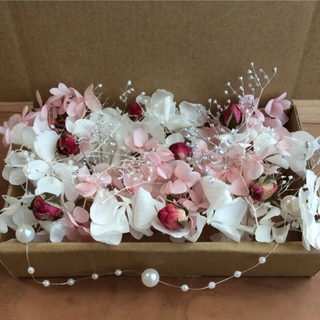 39 ピンク＆ホワイト 花材 アソートボックス(プリザーブドフラワー)