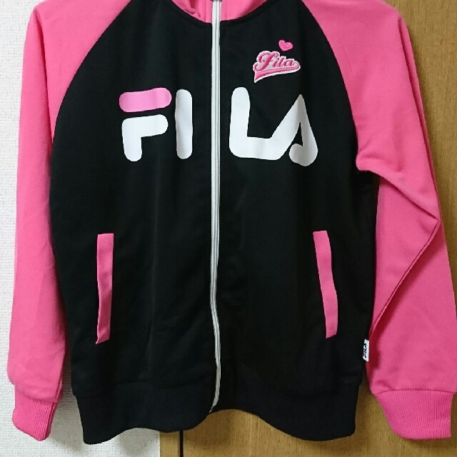 FILA(フィラ)のFILA ジャージ 女の子 キッズ/ベビー/マタニティのキッズ服女の子用(90cm~)(その他)の商品写真