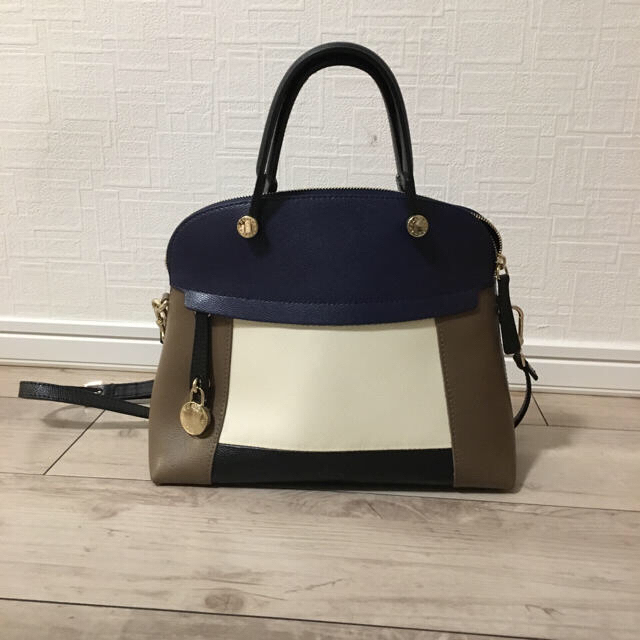 FURLA フルラ パイパーバッグ