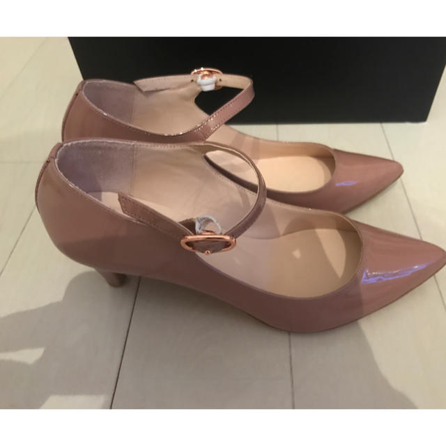 repetto(レペット)のrepetto♪ワンストラップ パンプス ベージュ 37 レディースの靴/シューズ(ハイヒール/パンプス)の商品写真