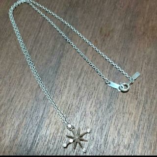 スタージュエリー(STAR JEWELRY)の雪の結晶ネックレス(ネックレス)