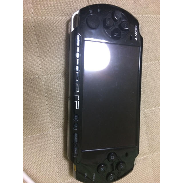 PlayStation Portable(プレイステーションポータブル)のPSP3000  ジャンク エンタメ/ホビーのゲームソフト/ゲーム機本体(携帯用ゲーム機本体)の商品写真