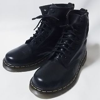 ドクターマーチン(Dr.Martens)の
絶対王道!ドクターマーチン8ホール牛革レザーブーツ人気イングランド製美品黒

(ブーツ)