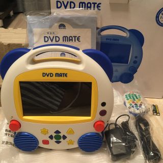 ディズニー(Disney)の【希星ママ様専用】ディズニーワールドファミリー DVDメイト一式(DVDプレーヤー)