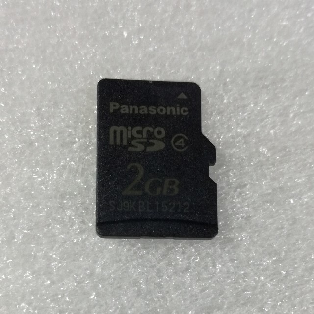 Panasonic(パナソニック)のマイクロSDカード(2GB)　Panasonic スマホ/家電/カメラのPC/タブレット(PC周辺機器)の商品写真