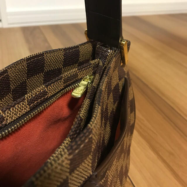 ルイヴィトン LOUIS VUITTON ダミエ  ショルダーバッグ