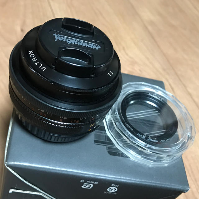 VoightLander フォクトレンダー Ultron 40mm F2 LS2