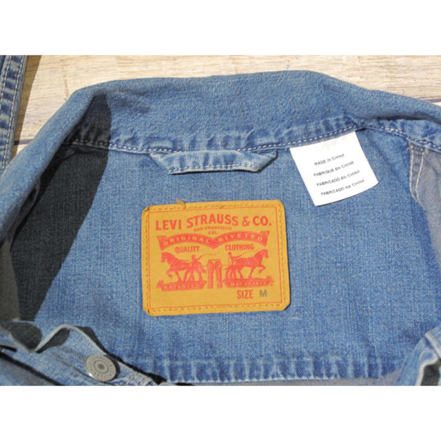 Levi's(リーバイス)の美品 Levi’s リーバイス デニムジャケット Gジャン Mサイズ メンズのジャケット/アウター(Gジャン/デニムジャケット)の商品写真