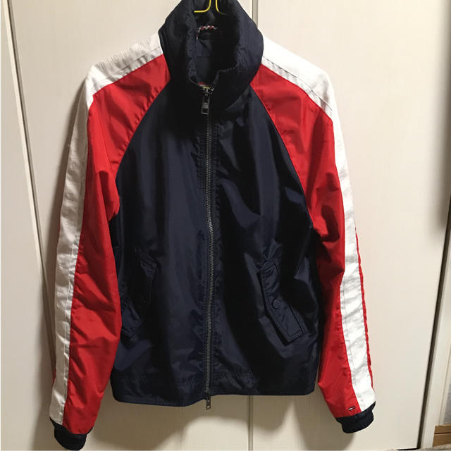 TOMMY HILFIGER(トミーヒルフィガー)のほぼ未使用 トミーヒルフィガー ブルゾン ジャケット メンズのジャケット/アウター(ブルゾン)の商品写真