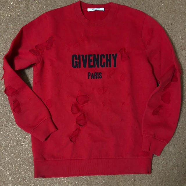 GIVENCHY(ジバンシィ)のジバンシー  赤 ロゴトレーナー  メンズのトップス(スウェット)の商品写真