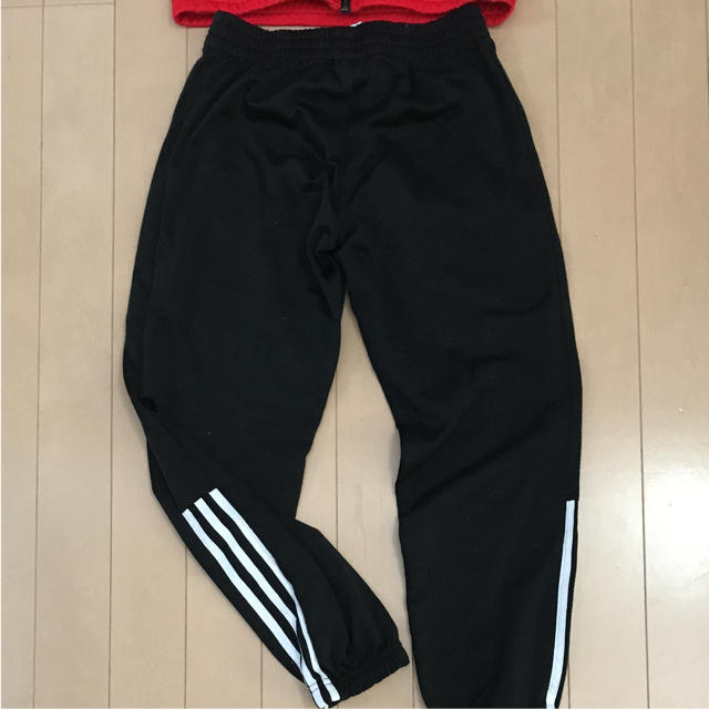 adidas(アディダス)のアディダス 140 ジャージ 上下 キッズ/ベビー/マタニティのキッズ服男の子用(90cm~)(その他)の商品写真