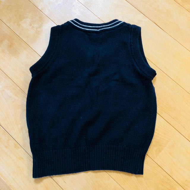 COMME CA ISM(コムサイズム)のCOMME CA ISM ニットベスト キッズ/ベビー/マタニティのキッズ服男の子用(90cm~)(ニット)の商品写真