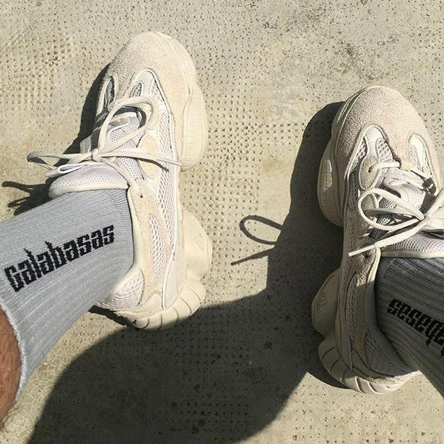 バラ‼️yeezy season 6 カラバサス calabasas ソックス メンズのレッグウェア(ソックス)の商品写真