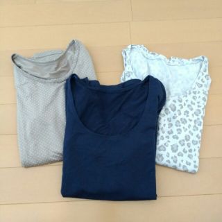 ユニクロ(UNIQLO)のヒートテックインナー 長袖 3枚セット(アンダーシャツ/防寒インナー)