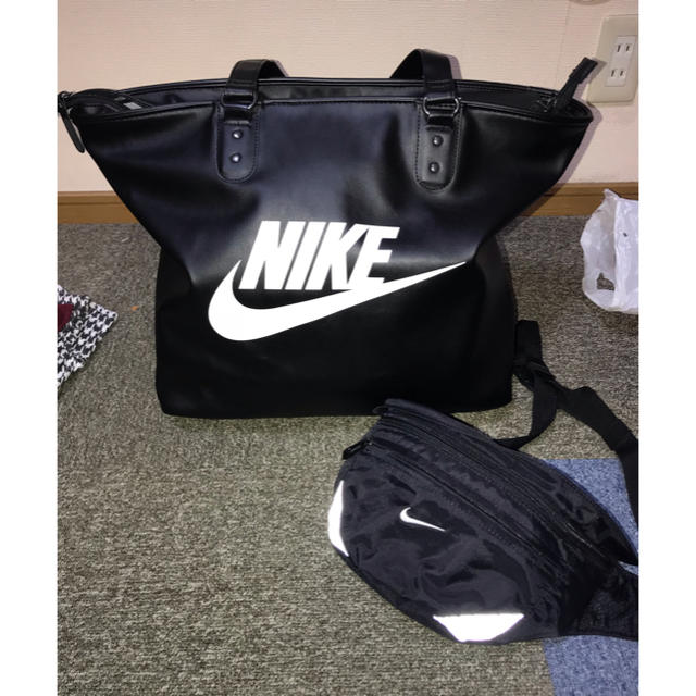 NIKE(ナイキ)のNIKE💛BAG.ウエストポーチSET レディースのバッグ(トートバッグ)の商品写真