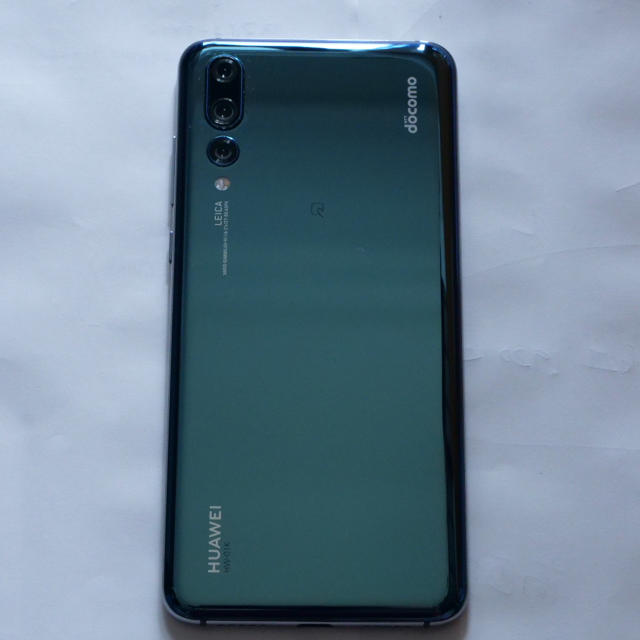【美品】HW01K Huawei P20 Pro Blue ドコモ