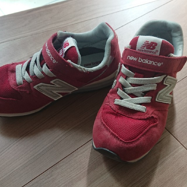 New Balance(ニューバランス)のニューバランス キッズ スニーカー 19.5cm キッズ/ベビー/マタニティのキッズ靴/シューズ(15cm~)(スニーカー)の商品写真