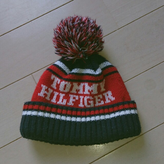 TOMMY HILFIGER(トミーヒルフィガー)のトミーヒルフィガー☆ニット帽 キッズ/ベビー/マタニティのこども用ファッション小物(帽子)の商品写真