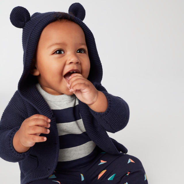 babyGAP(ベビーギャップ)のベビーギャップ 耳付パーカー カーデガン キッズ/ベビー/マタニティのキッズ服男の子用(90cm~)(カーディガン)の商品写真