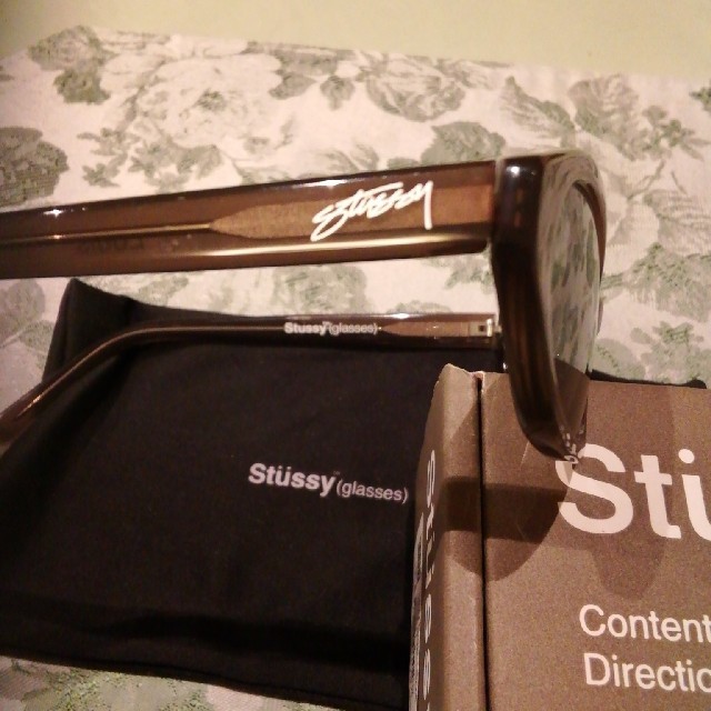 STUSSY(ステューシー)のStussy Glasses メンズ　サングラス　値下げしました。 メンズのファッション小物(サングラス/メガネ)の商品写真