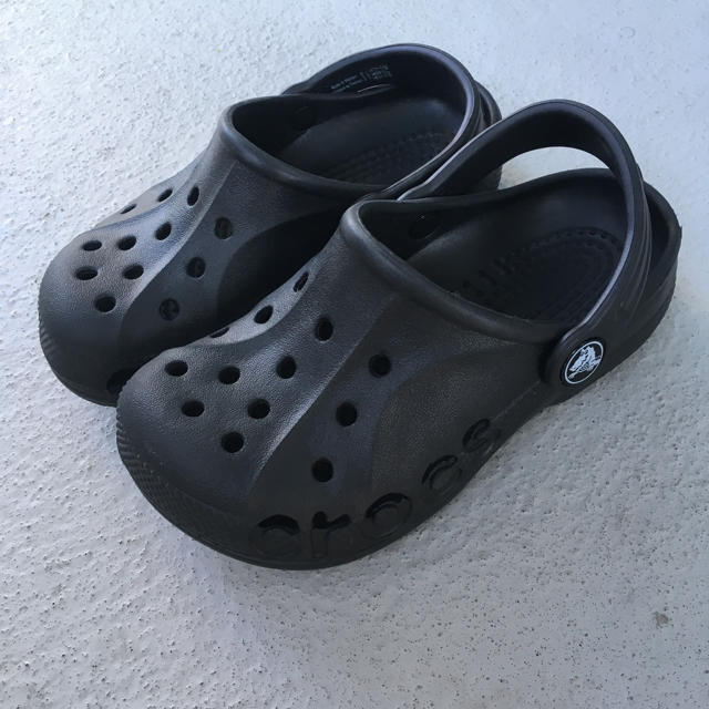 crocs(クロックス)のタグなし新品★クロックス 17.5センチ キッズ/ベビー/マタニティのキッズ靴/シューズ(15cm~)(サンダル)の商品写真