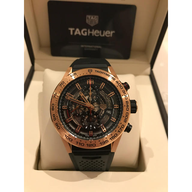 TAG Heuer(タグホイヤー)のTAGHeuer カレラキャリバーホイヤー01クロノグラフ（ローズゴールド） メンズの時計(腕時計(アナログ))の商品写真
