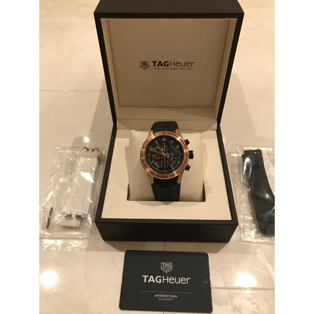 TAGHeuer カレラキャリバーホイヤー01クロノグラフ（ローズゴールド）