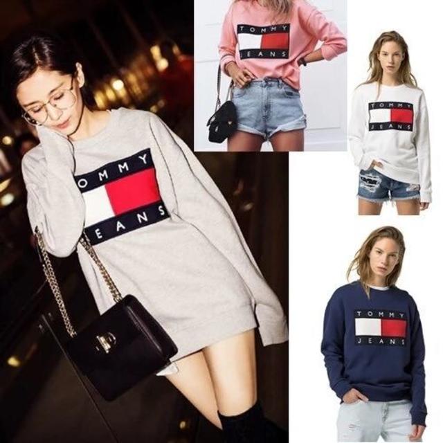 TOMMY HILFIGER(トミーヒルフィガー)の可愛い　トミートレーナー　スウェット レディースのトップス(トレーナー/スウェット)の商品写真