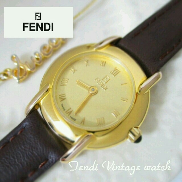 純正箱付き ベルト新品 FENDI chathams.co.nz