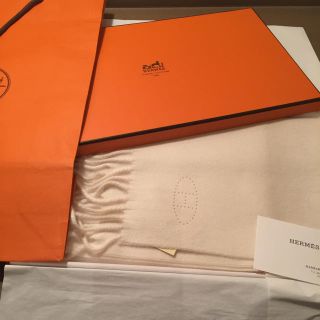 エルメス(Hermes)の本物✨エルメスのマフラーです(^-^)(マフラー/ショール)