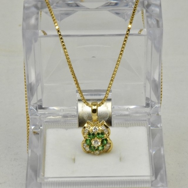 専用です ダイヤモンドネックレス の通販 by おおさかのjewelry屋's shop｜ラクマ 綺麗なグリーン ガーネット 0.43ct 再入荷得価