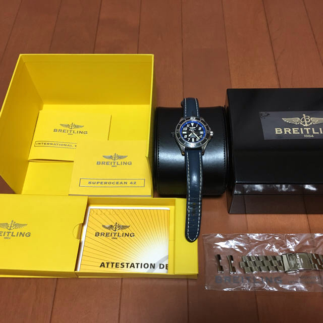BREITLING(ブライトリング)のブライトリング スーパーオーシャン42 メンズの時計(腕時計(アナログ))の商品写真