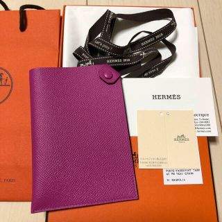 エルメス(Hermes)の専用です 新品未使用 エルメス パスポートケース タルマック マグノリア(旅行用品)