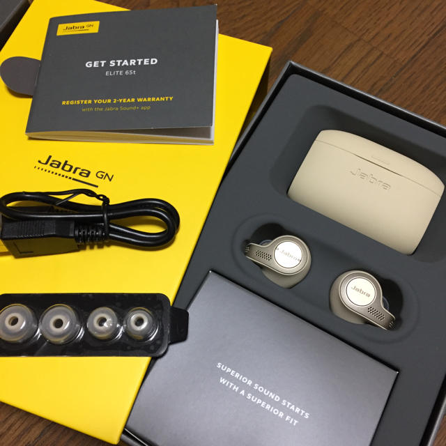 totoさま専用ページ Jabra Elite 65t スマホ/家電/カメラのオーディオ機器(ヘッドフォン/イヤフォン)の商品写真