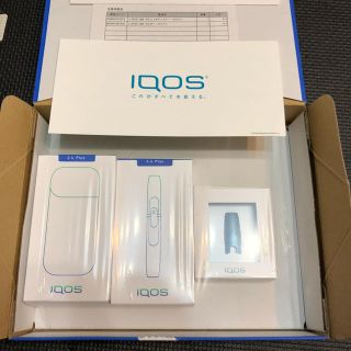 アイコス(IQOS)の未開封新品未使用 交換品 アイコス チャージャー ホルダー キャップ 3点セット(その他)