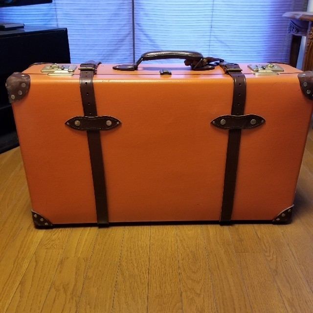 GLOBE-TROTTER(グローブトロッター)の専用 レディースのバッグ(スーツケース/キャリーバッグ)の商品写真