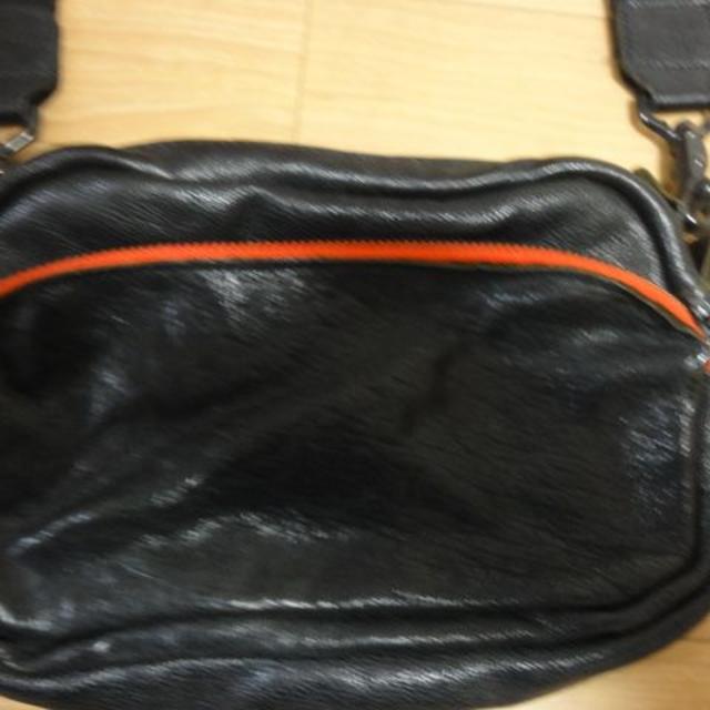 BEAMS(ビームス)のビームス　牛革ミニショルダー メンズのバッグ(ショルダーバッグ)の商品写真