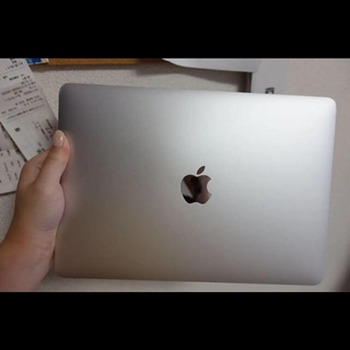 アップル(Apple)のMacBook 12 インチ 2016モデル SSD 512 GB(ノートPC)