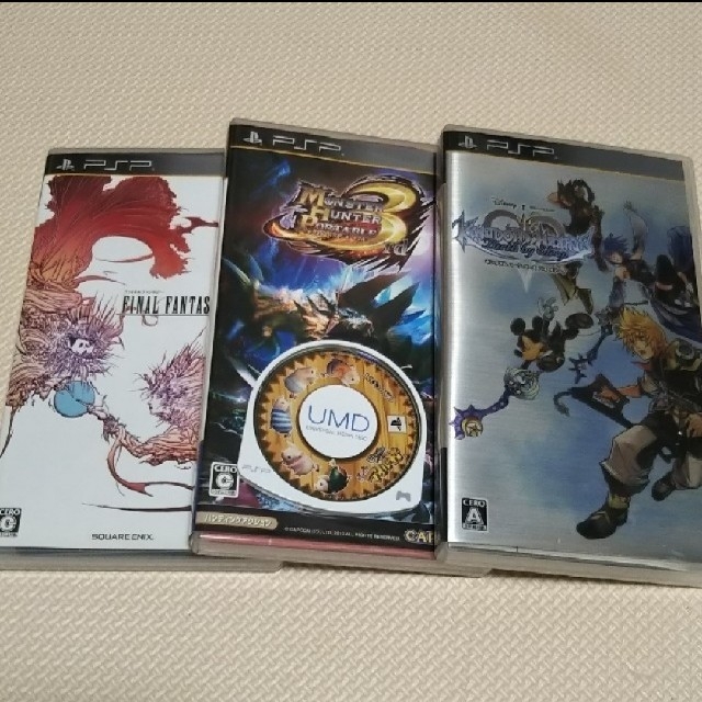 PlayStation Portable(プレイステーションポータブル)のPSP メタリックピンク set ※動作確認済※ エンタメ/ホビーのゲームソフト/ゲーム機本体(携帯用ゲーム機本体)の商品写真