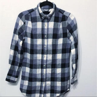 アーバンリサーチ(URBAN RESEARCH)のチェックシャツ ネルシャツ ブルー 黒 白 ロング(シャツ/ブラウス(長袖/七分))