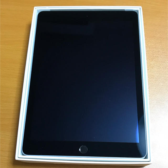 【美品】iPad Air2 Wi-fi＋cellular 16GB