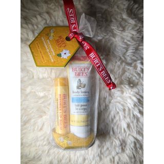 バーツビーズ(BURT'S BEES)のBURT'S BEES リップ&ボディローションセット(リップケア/リップクリーム)