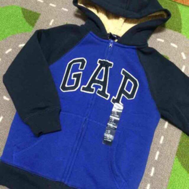 GAP Kids(ギャップキッズ)のGAPパーカー♡110cm&120cm キッズ/ベビー/マタニティのキッズ服男の子用(90cm~)(その他)の商品写真