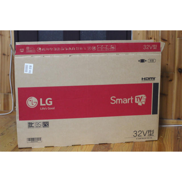 LG Electronics(エルジーエレクトロニクス)の【美品・箱付】LG 32型フルハイビジョン液晶テレビ IPS 32LF5800 スマホ/家電/カメラのテレビ/映像機器(テレビ)の商品写真
